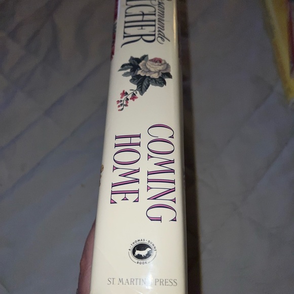 Rosamunde Pilcher Coming Home Hard Cover - Picture 3 of 8